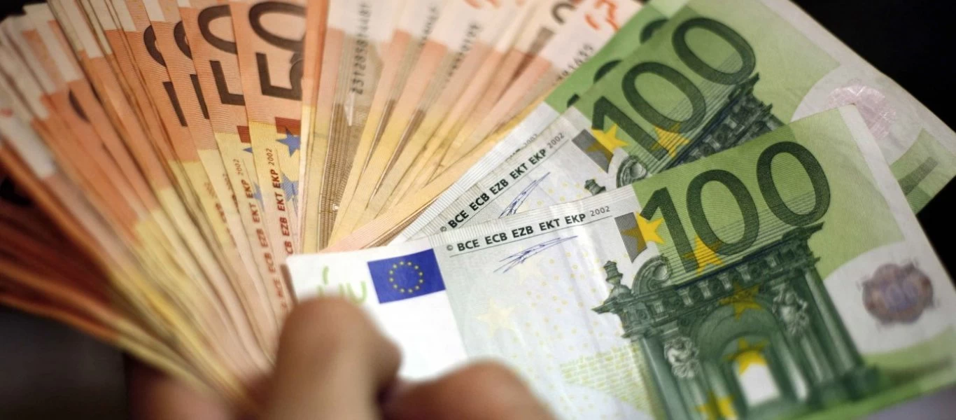 «Καταιγισμός» επιδομάτων την ερχόμενη εβδομάδα - Πότε ξεκινούν οι πληρωμές
